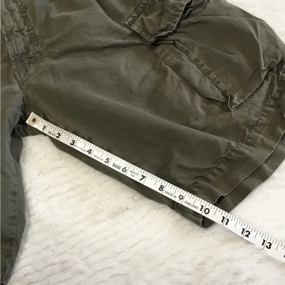 Perfection green cargo shorts size 52 / US36-38 - Picture 3 of 9